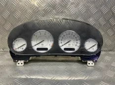 Щиток приборов (приборная панель) Chrysler 300M 1998-2004 4760404AH