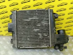 Интеркулер Toyota Hilux (2005-2015) 2011 179400L060