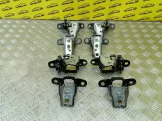 Петля двери Dodge RAM IV (2008-2019) 2016 68058514AA ПИКАП 3.6L V6 FI DOHC 24V NF4