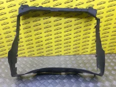 Дефлектор радиатора Land Rover Discovery V (2016-н.в.) 2018 HY328C464A 3.0 D 30DDTX