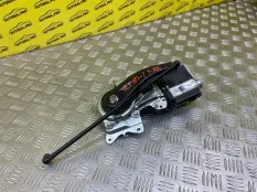 Механизм подъема крышки (двери) багажника Infiniti QX80 (2013-2020) 2014 905601V81A 5.6 I VK56VD