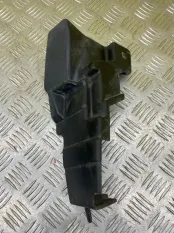 Дефлектор радиатора Land Rover Discovery V (2016-н.в.) 2018 HY328311AB 3.0 D 30DDTX