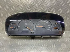 Щиток приборов (приборная панель) Chrysler Voyager III 1995-2001 1999 P04685629AB