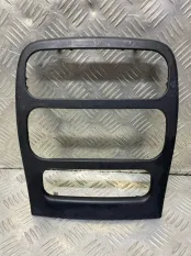 Рамка под магнитолу Chrysler 300M 1998-2004 H168