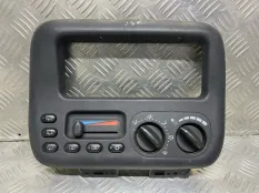 Блок управления печки/климат-контроля Chrysler Voyager III 1995-2001 1998 P04677635AD