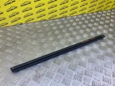 Молдинг стекла двери задней левой внутренний Infiniti EX I (J50) 2007 – 2013 2011 828351BA0A ВНЕДОРОЖНИК 3.0 D V9X