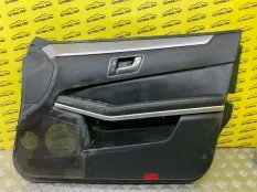 Обшивка двери передняя правая Mercedes-Benz E-class (W212) 2009-2016 2013 A2127200462