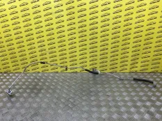 Трубка кондиционера Toyota Hilux (2005-2015) 2010 887100K030 2.5 D 2KDFTV