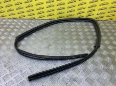 Уплотнитель двери передней левой Ford Ranger I (1998-2006) 2006 4040405 2.5 D
