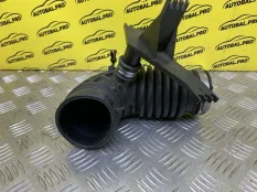 Патрубок воздушного фильтра Nissan Pathfinder (R51M) 2004-2013 2007 16578EC00B ВНЕДОРОЖНИК 2.5 D YD25DDTI