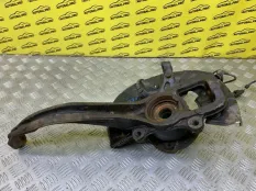 Кулак поворотный правый Volkswagen Touareg II (2010-2018) 2013 7P6407246A ВНЕДОРОЖНИК 3.0 D CJMA