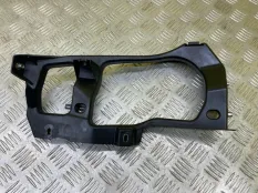 Кронштейн Volkswagen Touareg II (2010-2018) 2013 7P6806509 ВНЕДОРОЖНИК 3.0 D CJMA