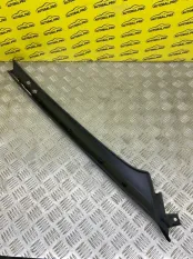 Молдинг стекла лобового Land Rover Range Rover Evoque I (2011-2018) 2014 BJ32025A52AG ВНЕДОРОЖНИК 2.2 D 224DT, правый