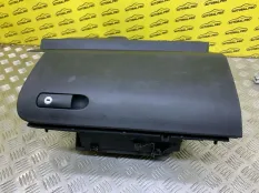Бардачок Volkswagen Touareg II (2010-2018) 2013 7P1857097AB ВНЕДОРОЖНИК 3.0 D CJMA