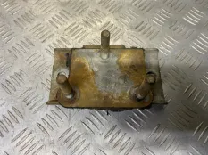 Подушка крепления КПП Nissan Pathfinder (R51M) 2004-2013 2006 11320EB302 ВНЕДОРОЖНИК 2.5 D YD25DDTI