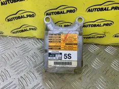 Блок AirBag Toyota Hilux (2005-2015) 2014 891700K141 ПИКАП 2.5 D 2KDFTV