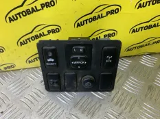 Блок кнопок Toyota Hilux (2005-2015) 2014 554460K070 ПИКАП 2.5 D 2KDFTV
