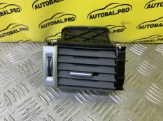 Дефлектор обдува салона Land Rover Range Rover Evoque I (2011-2018) 2016 BJ32018B08GB ВНЕДОРОЖНИК 2.0 D 204DTD