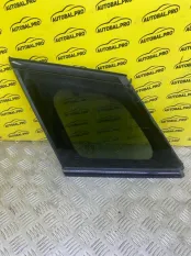 Стекло кузовное боковое левое Land Rover Range Rover Evoque I (2011-2018) 2016 LR073290 ВНЕДОРОЖНИК 2.0 D 204DTD