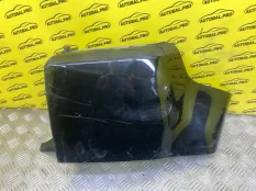 Клык бампера задний правый Land Rover Range Rover Evoque I (2011-2018) 2016 BJ3217926A ВНЕДОРОЖНИК 2.0 D 204DTD