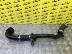 Патрубок интеркулера Land Rover Range Rover Evoque I (2011-2018) 2016 GJ326C782AA ВНЕДОРОЖНИК 2.0 D 204DTD