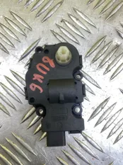 Моторчик заслонки печки Volkswagen Touareg II (2010-2018) 2013 7P0907511A ВНЕДОРОЖНИК 3.0 D CJMA