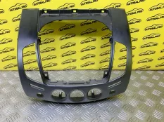 Рамка под магнитолу Mitsubishi L200 (2006-2015) 2008 MN179800ZZ ПИКАП 2.5 D 4D56