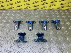 Петля двери к-кт Mitsubishi L200 (2015-2022) 2016 5702A161 ПИКАП 2.4 D 4N15
