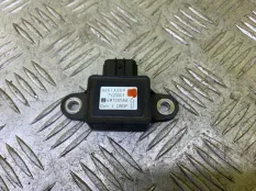 Датчик ускорения Mitsubishi L200 (2006-2015) 2008 8651A059 ПИКАП 2.5 D 4D56