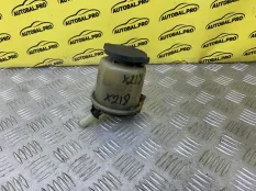 Бачок гидроусилителя Toyota Hilux (2005-2015) 2005 443600K010 ПИКАП 3.0 D 1KDFTV