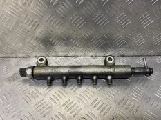 Топливная рампа Nissan Navara (D40) 2004-2015 2008 17520EB305 ПИКАП 2.5 D YD25DDTI