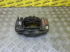 Суппорт передний левый Toyota Hilux (2005-2015) 2014 4775071010 ПИКАП 2.5 D 2KDFTV
