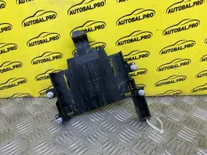 Кронштейн блока управления двигателем Land Rover Range Rover Evoque I (2011-2018) 2014 BJ3212A692AA ВНЕДОРОЖНИК 2.2 D 224DT