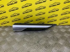 Молдинг крыла переднего правого Land Rover Range Rover Evoque I (2011-2018) 2014 BJ32280B10ABW ВНЕДОРОЖНИК 2.2 D 224DT