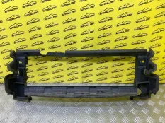 Воздуховод радиатора Land Rover Range Rover Evoque I (2011-2018) 2014 LR048041 ВНЕДОРОЖНИК 2.2 D 224DT