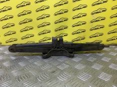 Домкрат Toyota Rav 4 (CA40) (2012-2019) 2013 0911142050 2.0 D 1ADFTV