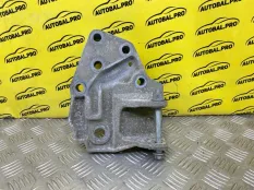 Кронштейн двигателя Land Rover Range Rover Evoque I (2011-2018) 2014 EJ326P096AA ВНЕДОРОЖНИК 2.2 D 224DT