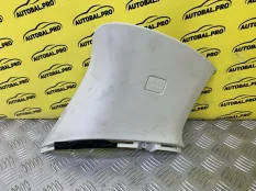 Обшивка стойки задней левой Land Rover Range Rover Evoque I (2011-2018) 2014 BJ32519A97A ВНЕДОРОЖНИК 2.2 D 224DT