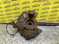 Кулак поворотный правый Cadillac Escalade (2006-2014) 2008 22912209 ВНЕДОРОЖНИК 6.2 I L92