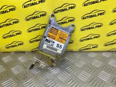 Блок AirBag Toyota Hilux (2005-2015) 2008 891700K030 ПИКАП 3.0 D 1KDFTV