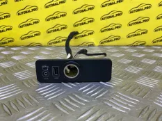 Разъем AUX / USB Land Rover Range Rover Evoque I (2011-2018) 2014 CPLA19C166CB ВНЕДОРОЖНИК 2.2 D 224DT