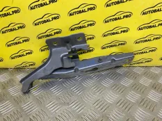 Петля капота левая Volvo XC60 II (2017-н.в) 2021 31424537 2.0 D D420T8