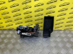 Блок предохранителей Nissan Pathfinder (R51M) 2004-2013 2008 63564373 ВНЕДОРОЖНИК 2.5 D YD25DDTI