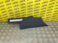 Накладка на порог внутренняя задняя правая Lincoln Navigator IV (2017-2025) 2019 JL7B7813244 3.5 I