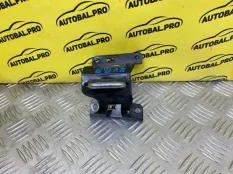 Крюк замка капота Volvo XC60 II (2017-н.в) 2021 32219336 2.0 D D420T8, левый