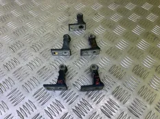 Петля двери Volkswagen Amarok (2010-н.в.) 2012 8K0831401G ПИКАП 2.0 D CDCA