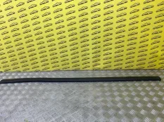 Уплотнитель Mercedes-Benz GLB 200 (2019-н.в) 2021 BN ВНЕДОРОЖНИК 1.3 I M282