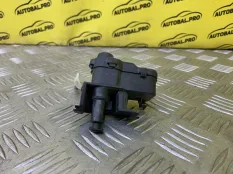 Активатор замка крышки топливного бака Volkswagen Amarok (2010-н.в.) 2012 2H0810773G ПИКАП 2.0 D CDCA