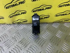 Кнопка стеклоподъемника заднего левого Toyota Land Cruiser Prado 120 (2002-2009) 2004 8403060023 ВНЕДОРОЖНИК 3.0 D