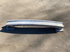 Усилитель бампера переднего Land Rover Range Rover Evoque I (2011-2018) 2014 BJ3217906AC 2.2 D 224DT